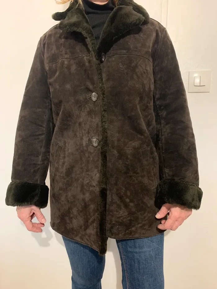 Manteau en cuir marron femme In extenso