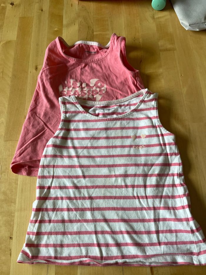 Lot de deux débardeurs filles