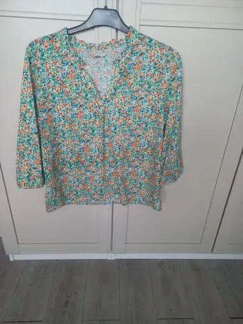 Blouse florale élégant