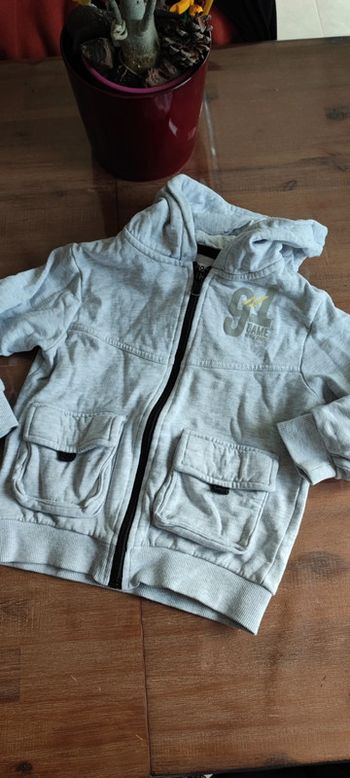 Gilet sweat gris clair 5ans