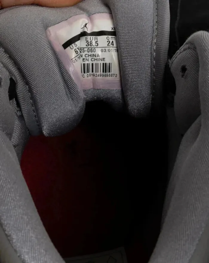 JORDAN 1 MID Black Particle Grey Gym Red – Taille 38,5 - photo numéro 9