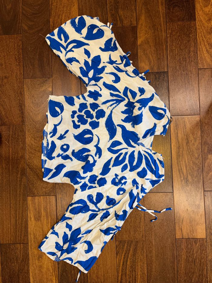 Top/ Haut/ Blouse imprimé en lin blanc et bleu zara taille S/36 - photo numéro 3