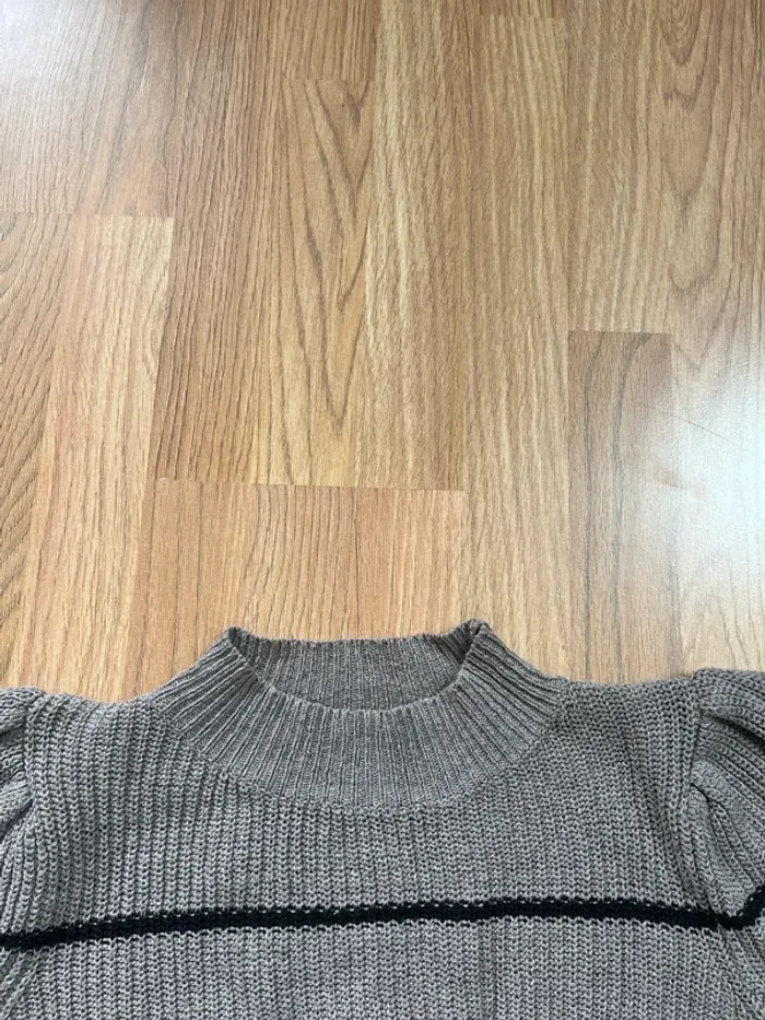 Pull fille - photo numéro 4