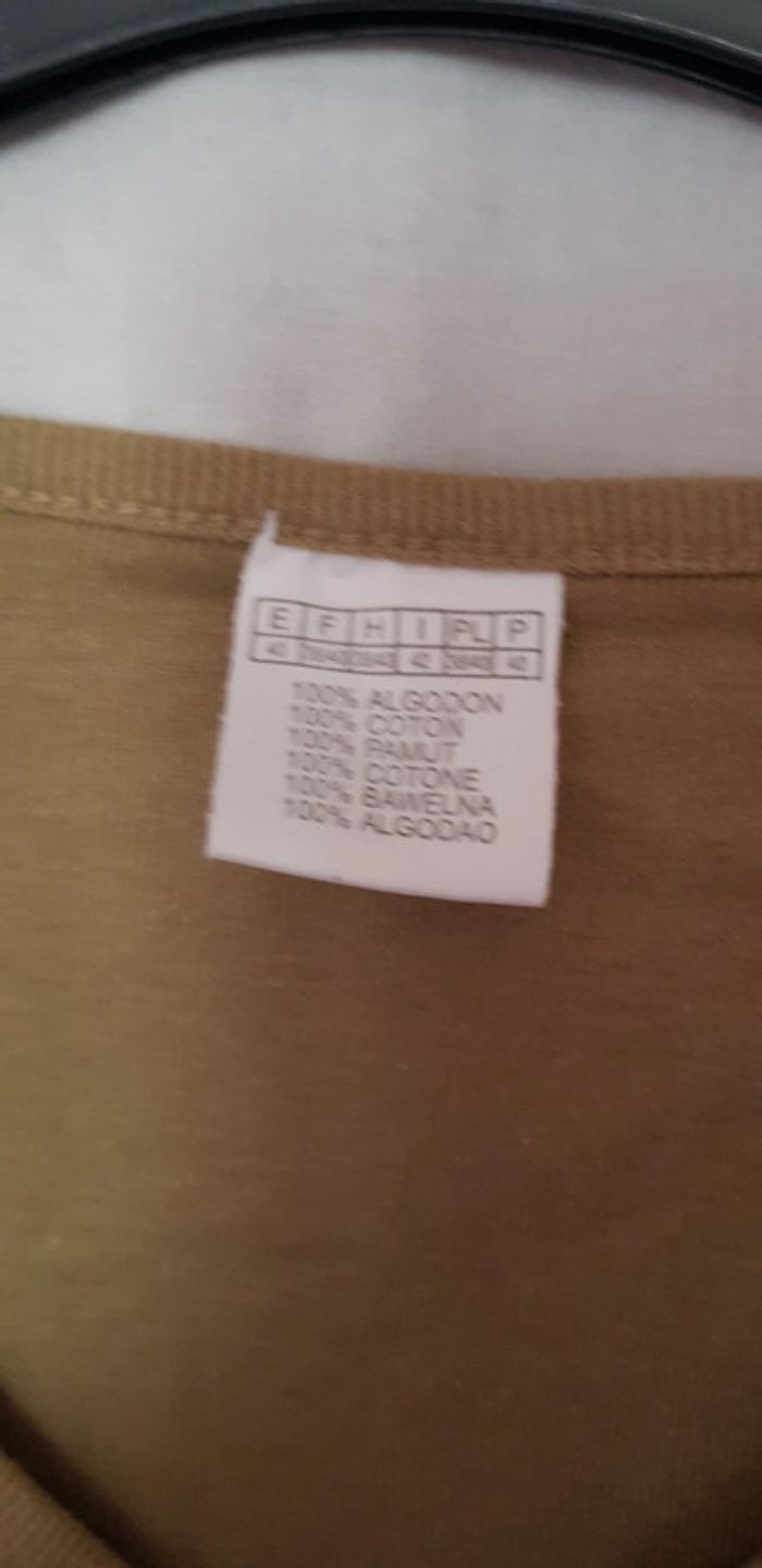 Tee-shirt - photo numéro 2