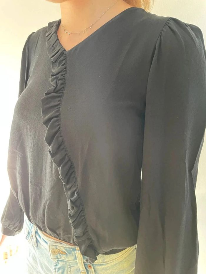 Superbe blouse noire Mango - photo numéro 2