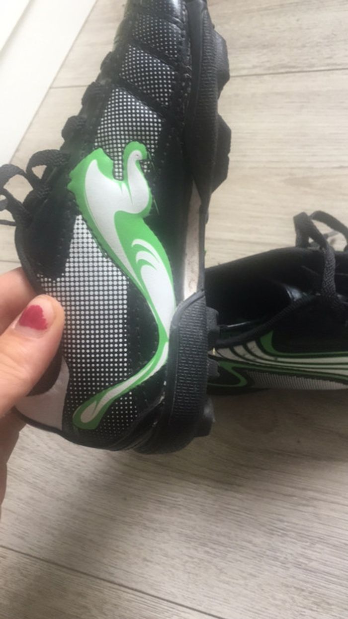 Chaussure de foot PUMA enfant - photo numéro 4