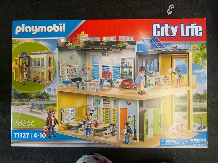 71327 - Playmobil City Life - Ecole aménagée