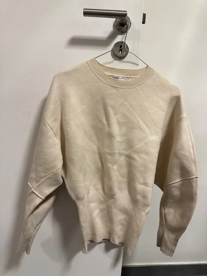 Pull zara taille S tres bonne etat - photo numéro 2
