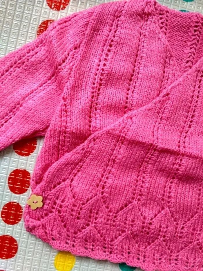 Gilet cache cœur taille 2 ans - photo numéro 2