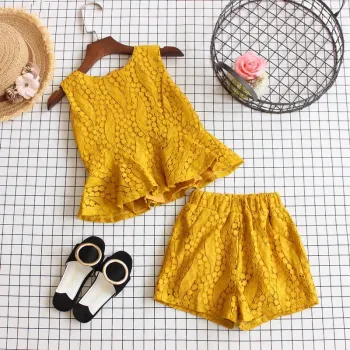 Ensemble fille 6 ans jaune moutarde dentelle short et blouse
