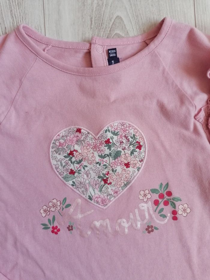 Tee shirt Sergent Major 
Thème Meringue à Vienne 
Taille 10 ans
Très bon état - photo numéro 2
