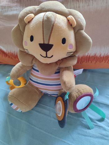 Doudou activités musicale lion gouda