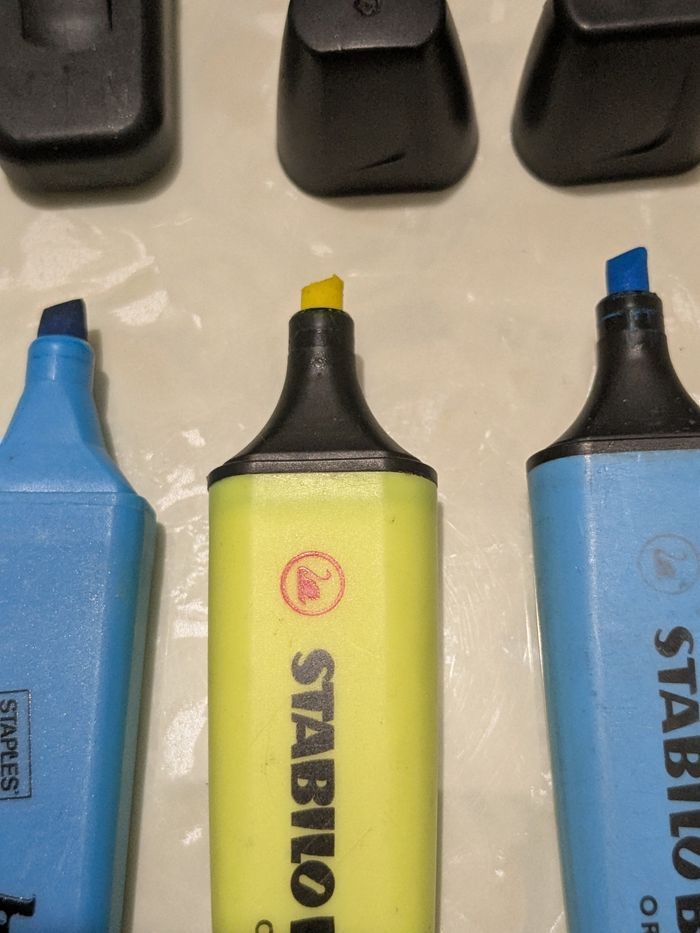 Lot de 6 surligneurs Stabilo Boss. - photo numéro 6