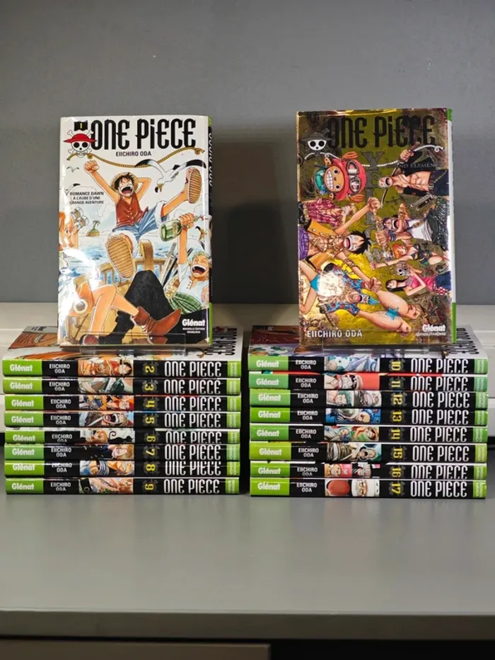 Lot Manga One Piece 1 à 17 + Data Book Yellow VF