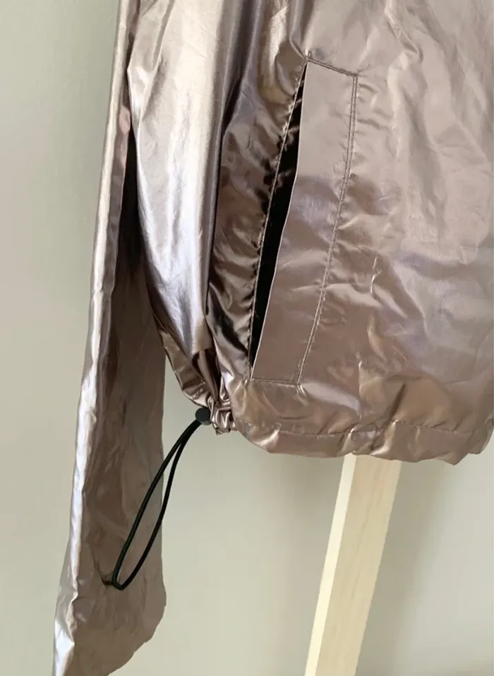 🌟 Veste réversible Vero Moda métallisée / effet irisé – Taille M – Neuve - photo numéro 5