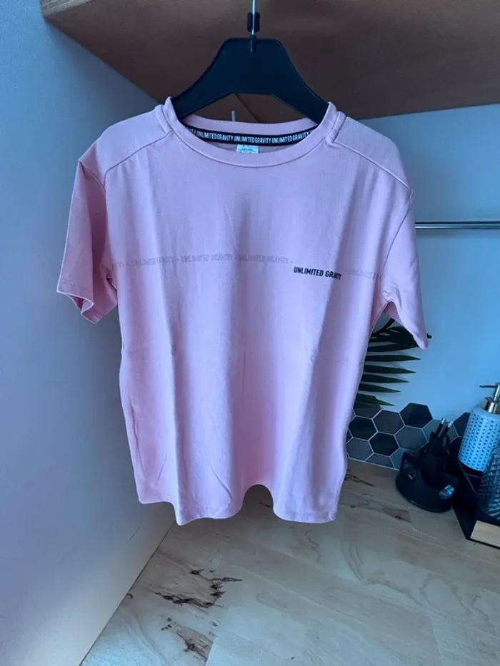 t-shirt MC rose • Décathlon • 10/11 ans - photo numéro 2