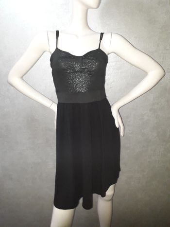 robe noire et pailleté argenté etam taille 38