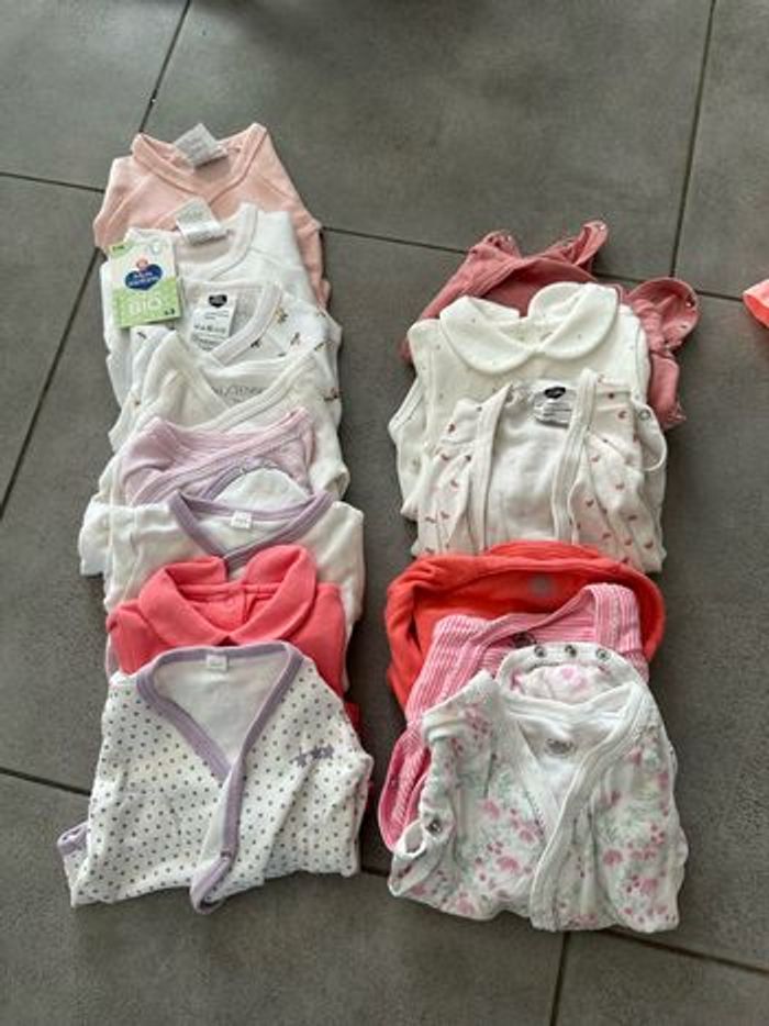 Lot bébé fille naissance / 1 mois - photo numéro 8