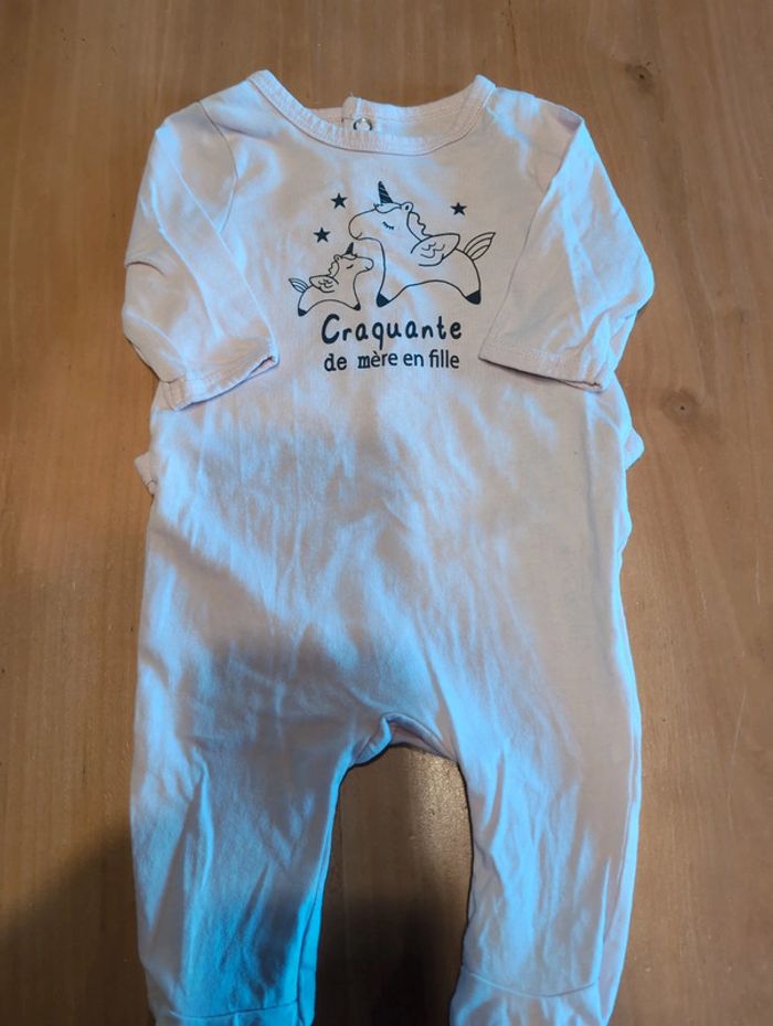 Pyjama 1 mois