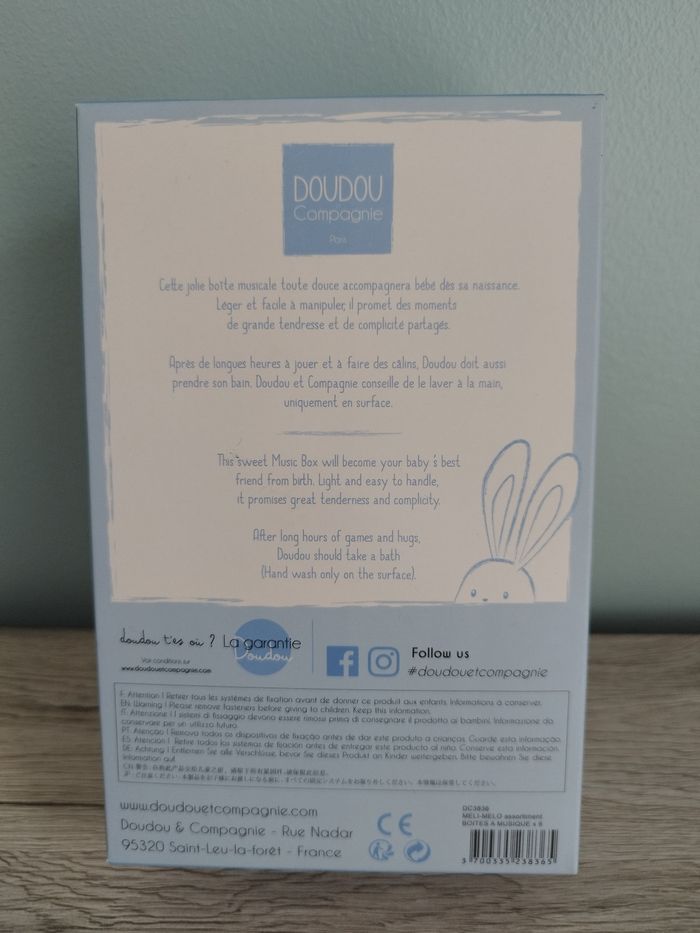 Peluche musicale lapin bleu - photo numéro 4