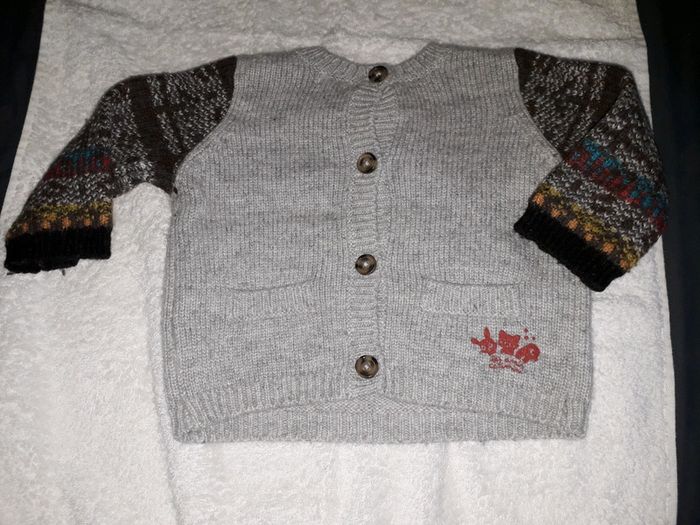 Gilet 6 mois - photo numéro 2