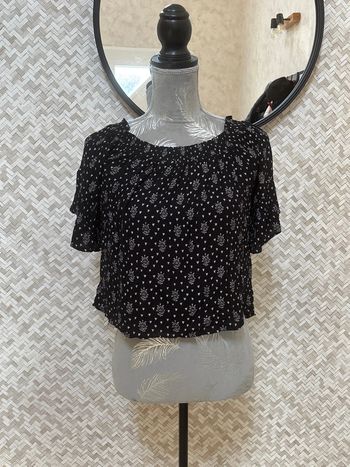 Croc top