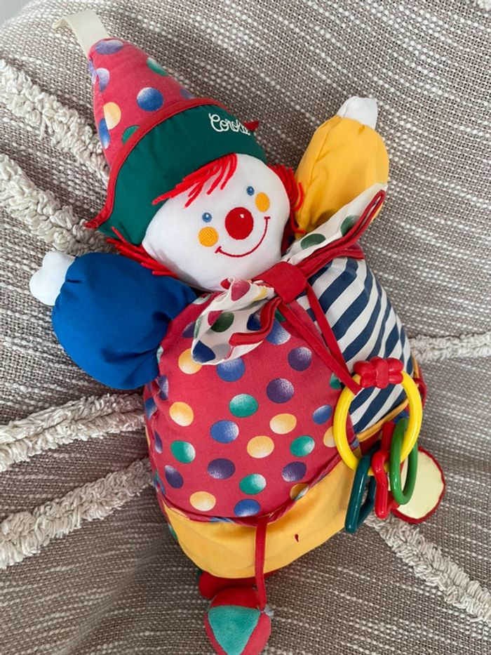 Peluche doudou 43cm corolle poupée clown arlequin rouge jaune très bon état - photo numéro 2