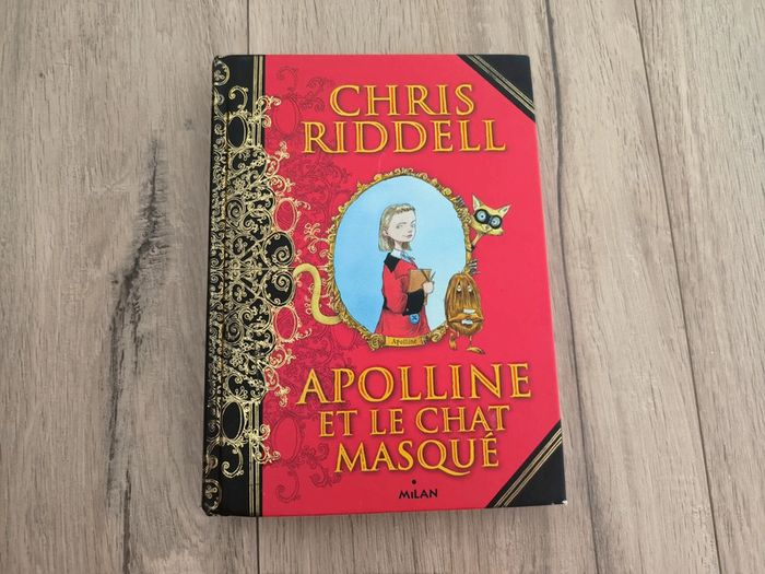 Livre Apolline et le chat masqué Riddell