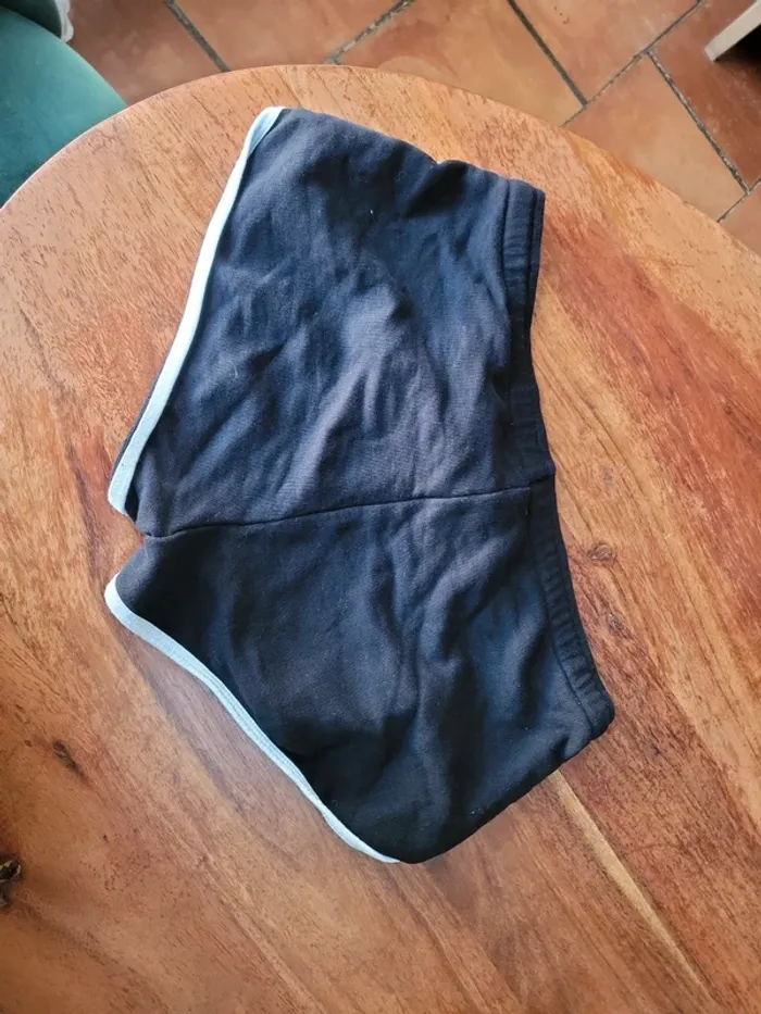 Short - photo numéro 2