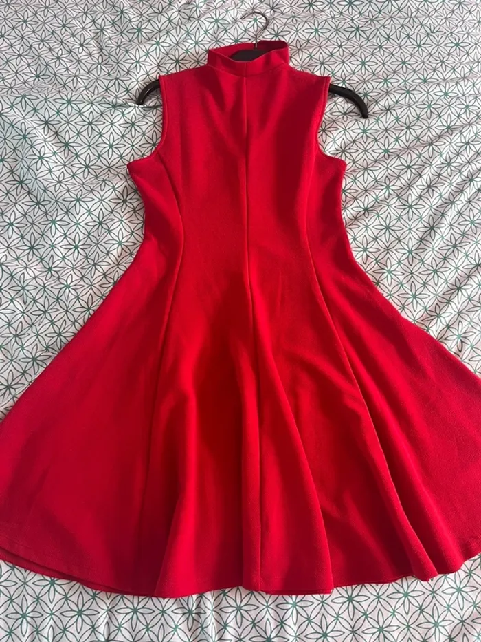 robe rouge - photo numéro 5