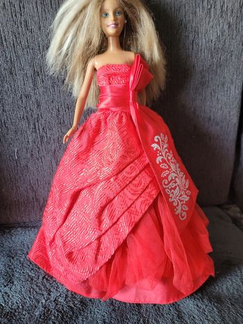 Robe barbie happy holidays 2012