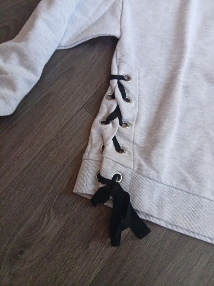 Sweat gris - photo numéro 3