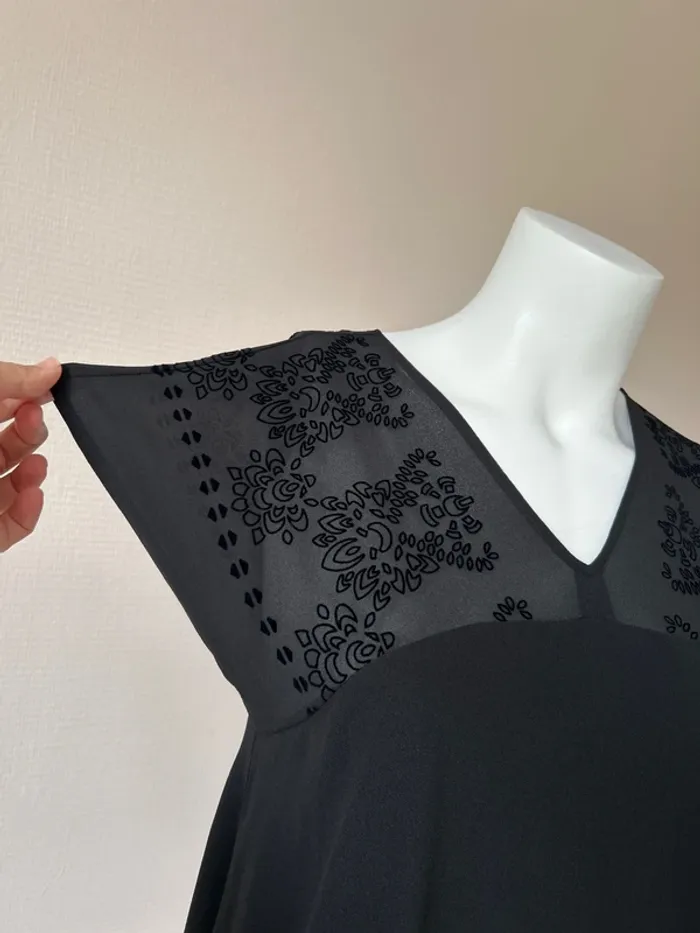 Robe Comptoir des cotonniers neuve - photo numéro 3