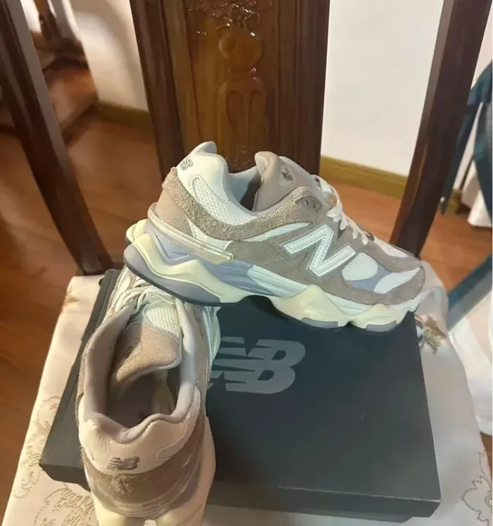 New Balance 9060 'Grey Matter' Taille 37 - photo numéro 4