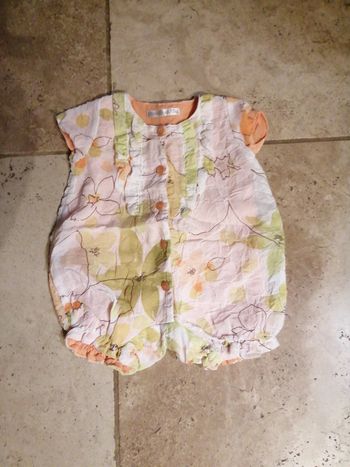 Barboteuse fille en 6 mois