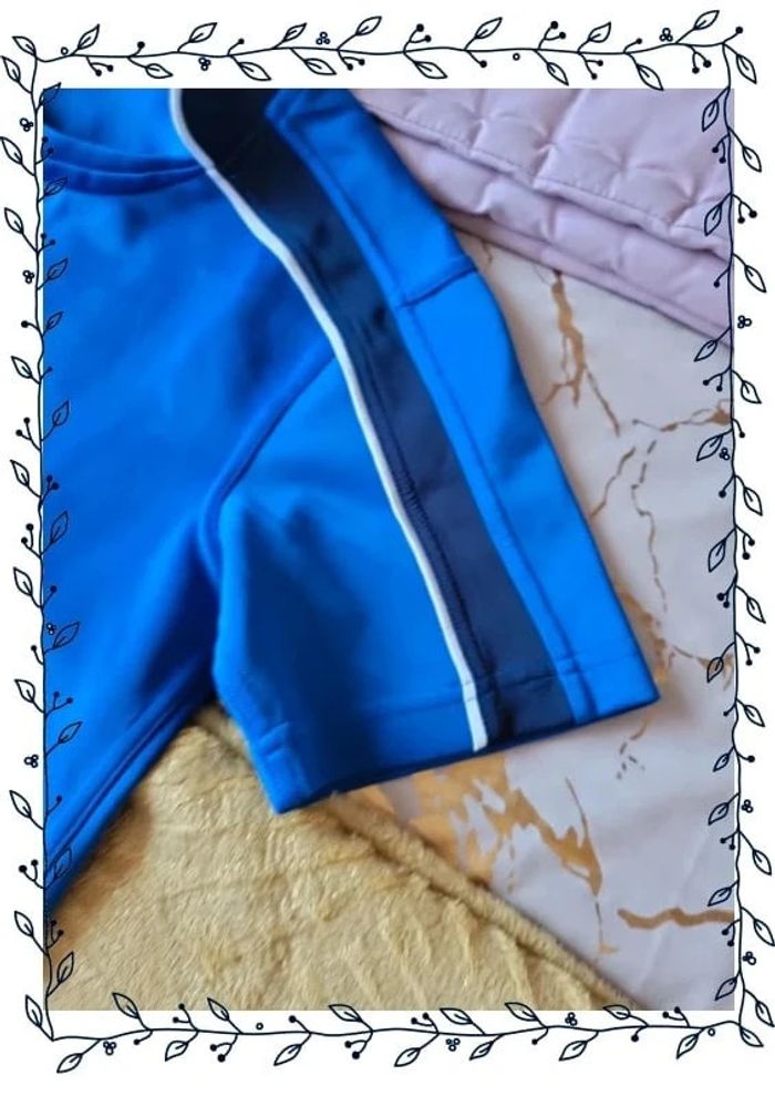 Maillot bleu - photo numéro 4