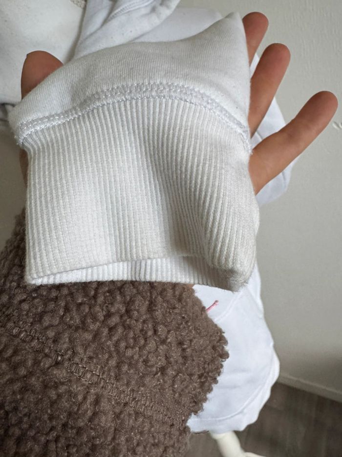 Sweat-shirt H et M - photo numéro 5