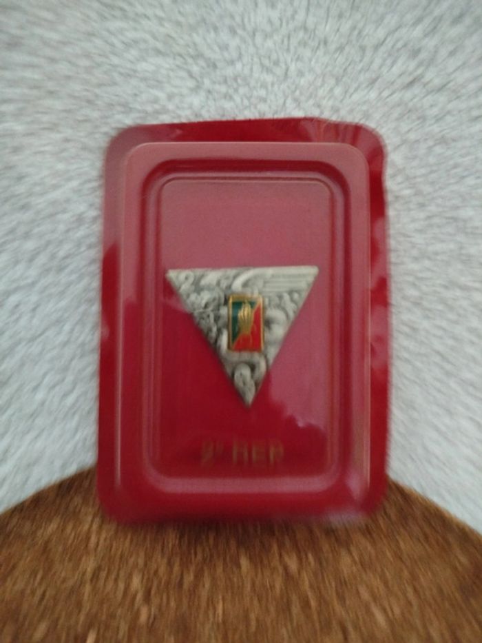 Médaille militaire 2e REP - photo numéro 2