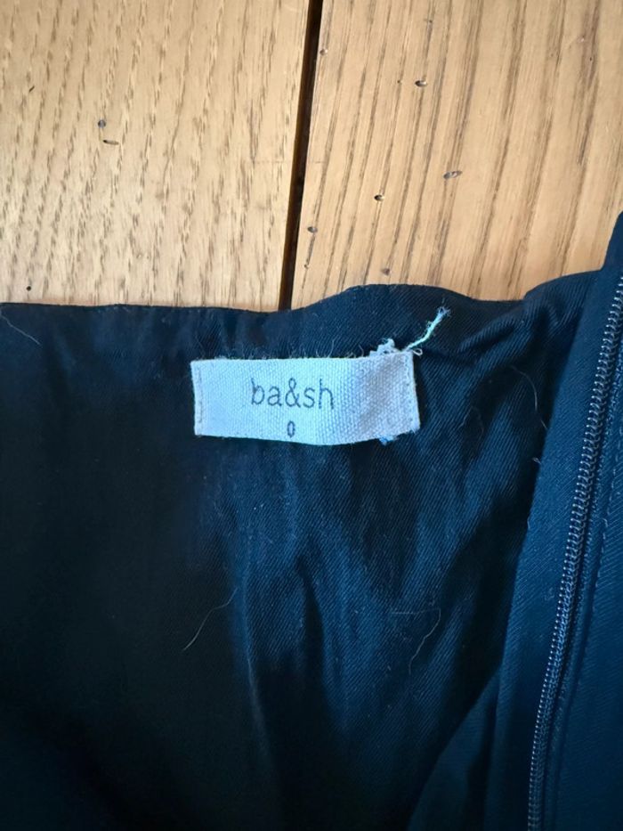Pantalon en très bon état noir taille 0 ba&sh - photo numéro 4