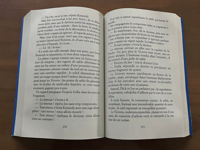 Livre Cinq semaines en ballon  Jules Verne  Livre de poche Jeunesse - photo numéro 2