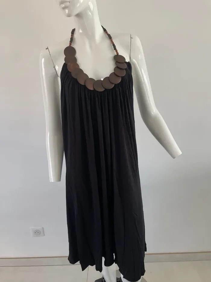Robe noire