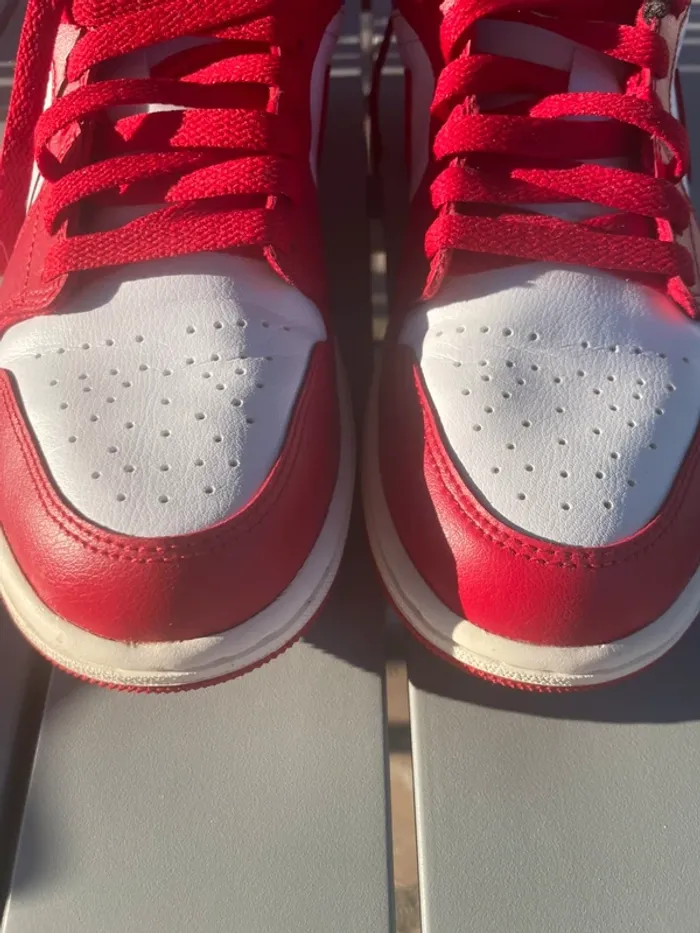 Baskets Air Jordan 1 Low Rouge blanc noir - photo numéro 5