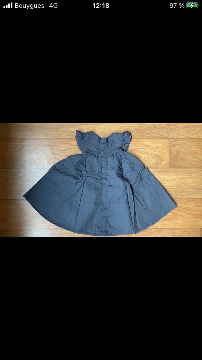 Robe Kiabi 18 mois neuf - photo numéro 4