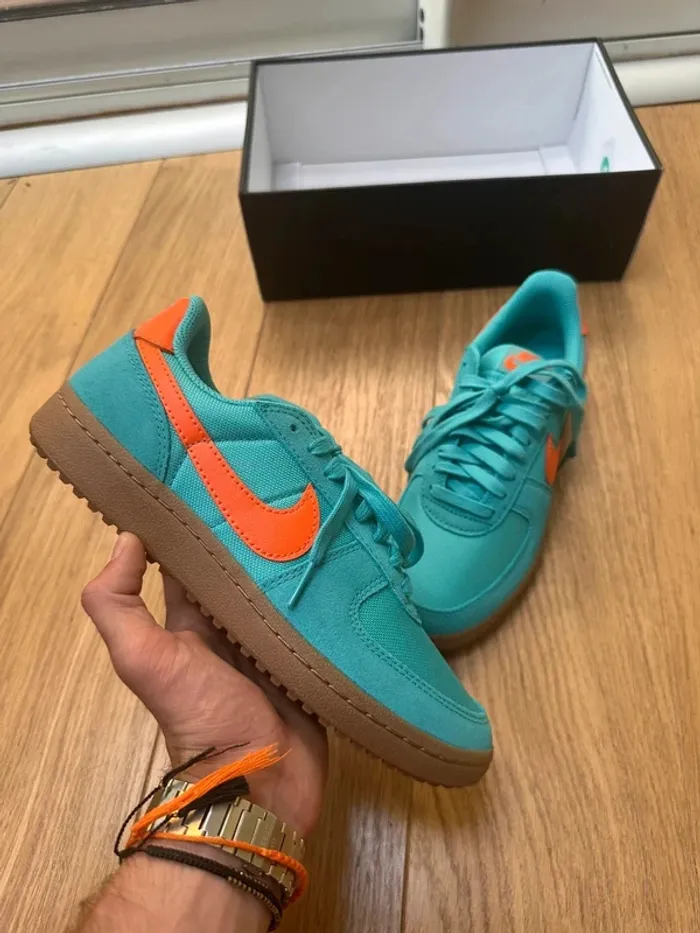 Nike Field General Bleu turquoise