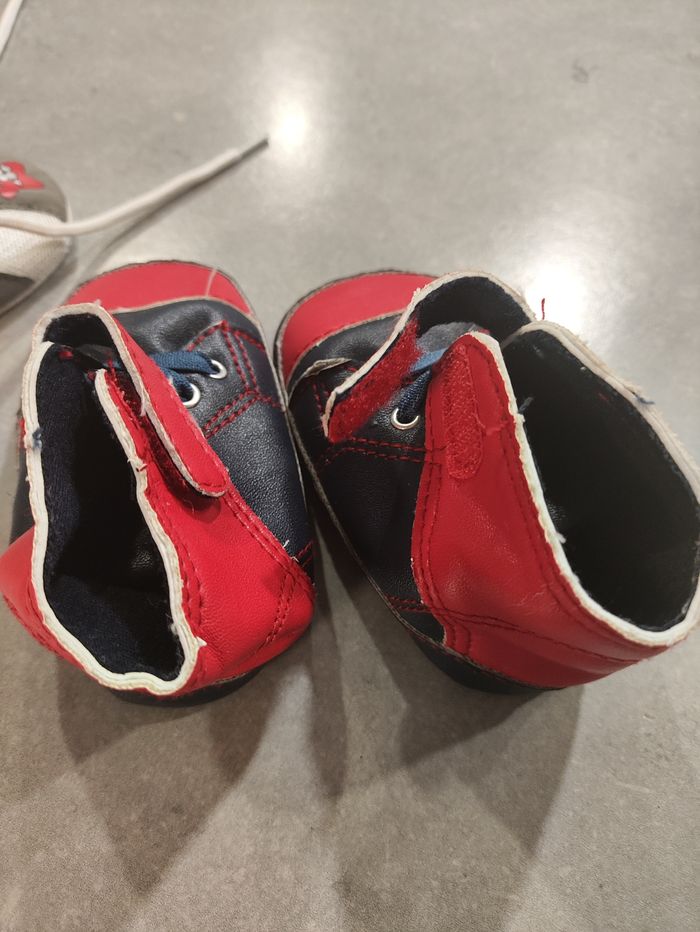 Lot de 2 paires de chaussures bébé – Taille 17 – Marque Snoopy & P’tit Bisou – jamais portées - photo numéro 5