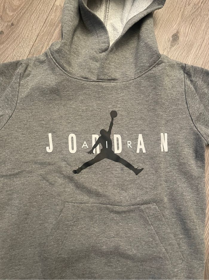 Sweat à capuche Jordan 5/6 ans (11O/116) - photo numéro 3