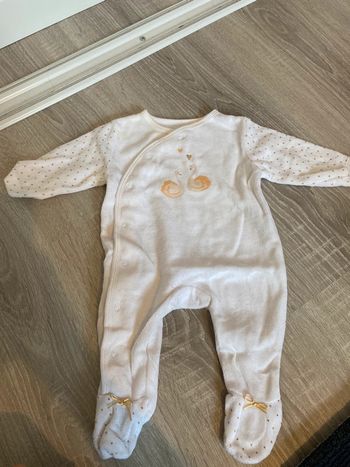 Pyjama grenouillère 1 mois z grain de ble blanc motif cygnes