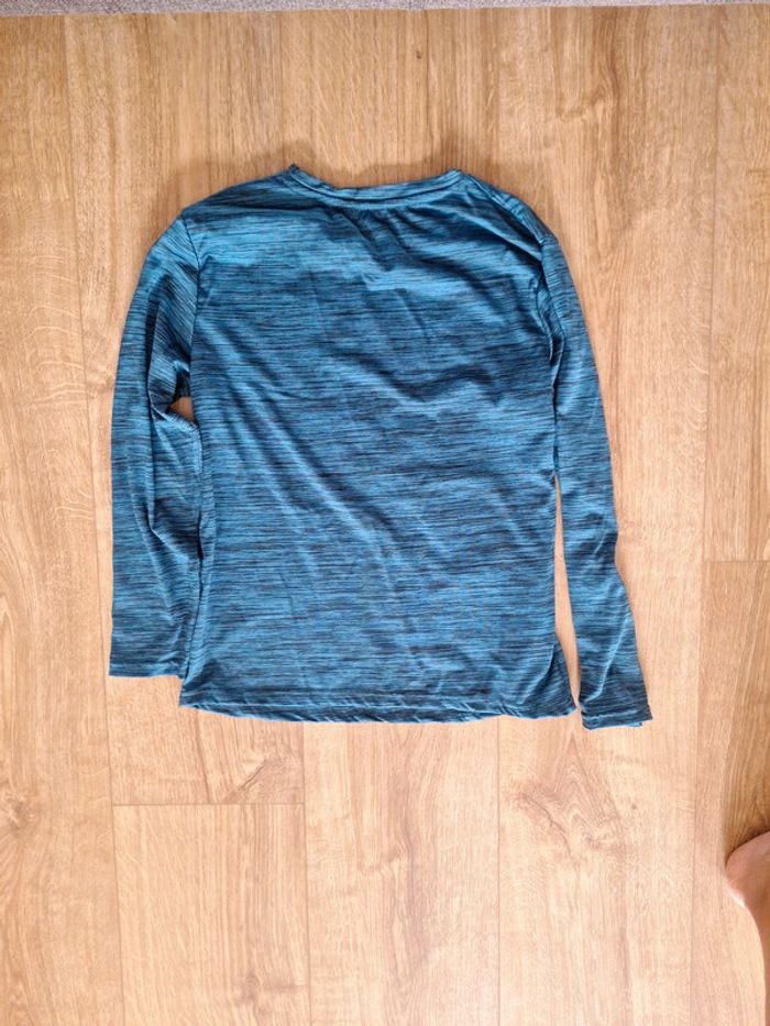 Tee-shirt manches longues 12 ans - photo numéro 4