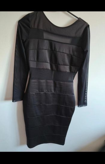 Robe mis transparent.