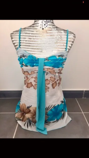 Top débardeur taille 38